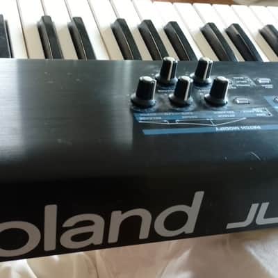 Roland Juno D 61-Key Synthesizer - Black