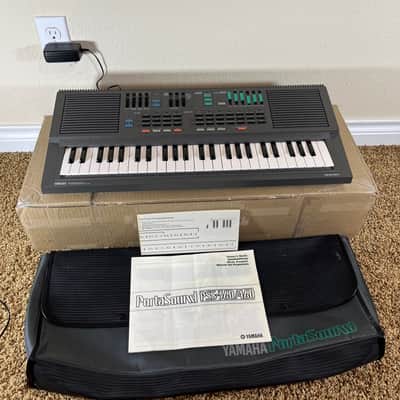 Yamaha PSS-460 1986 with soft case and manual image 1