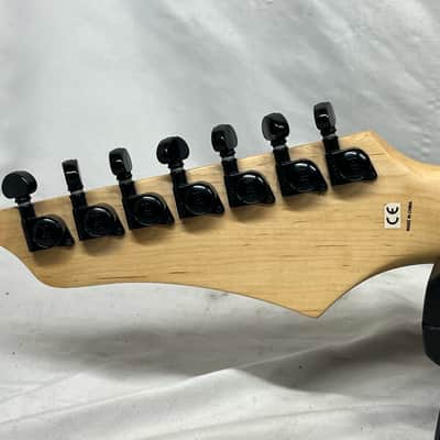 Washburn WG-587 7-String Doublecut Electric Guitar image 9