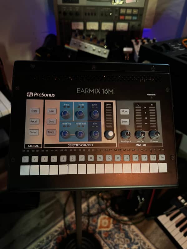 PreSonus EarMix 16M 16x2 AVB Personal Monitor Mixer