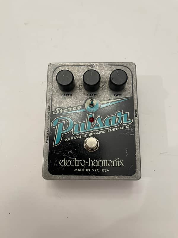 Electro Harmonix Stereo Pulsar Variable Shape Tremolo EHX Guitar Effect Pedal image 1