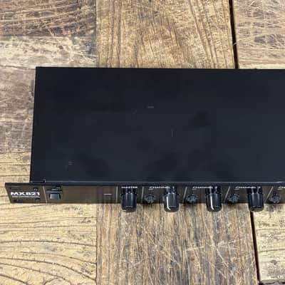 ART MX281 8-channel mic/line mixer with tone control image 5