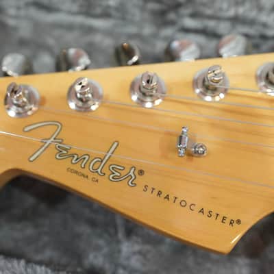 2017 Fender American Professional Left-Handed Stratocaster 3-Color Sunburst Mint imagen 12