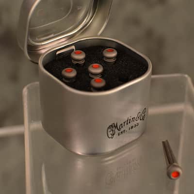 Martin LUXE Liquidmetal Bridge Pin Set Red Dot Turkish Emery Dark Grey 18APP0005  FAST Free Shipping image 1
