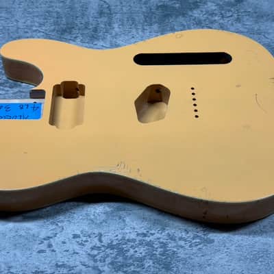 Real Life Relics 60’s Style Tele® Telecaster® Body HS Double Bound Humbucker/Single Aged Butterscotch Blonde image 5