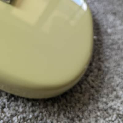 Fender Player II Mustang 2024 - Present - Hialeah Yellow image 5