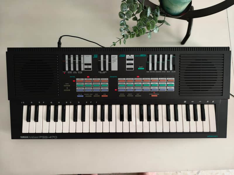 Yamaha PSS-470 Synthesizer