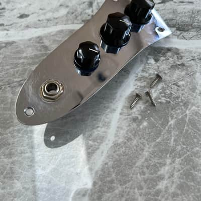 Fender Jazz Bass 1974 - Vintage Chrome Control Plate Pots with screws image 7