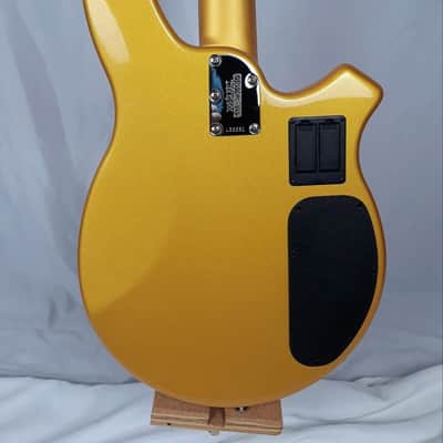 Ernie Ball Music Man Bongo 4H Left-Handed 2006 - Medallion Gold image 3