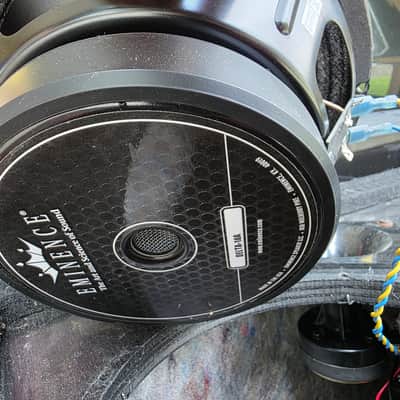 Peavey 210 TX 700-Watt 2x10" Bass Speaker Cabinet (1 of 2) image 4