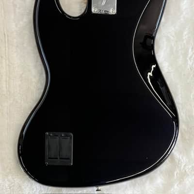 Mint Fender Player II Modified Active Jazz Bass V, Maple Fingerboard, Dusk finish image 4