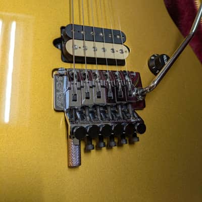 Original USA Peavey EVH Wolfgang Special Goldtop D Tuna Hard-Shell Case image 2
