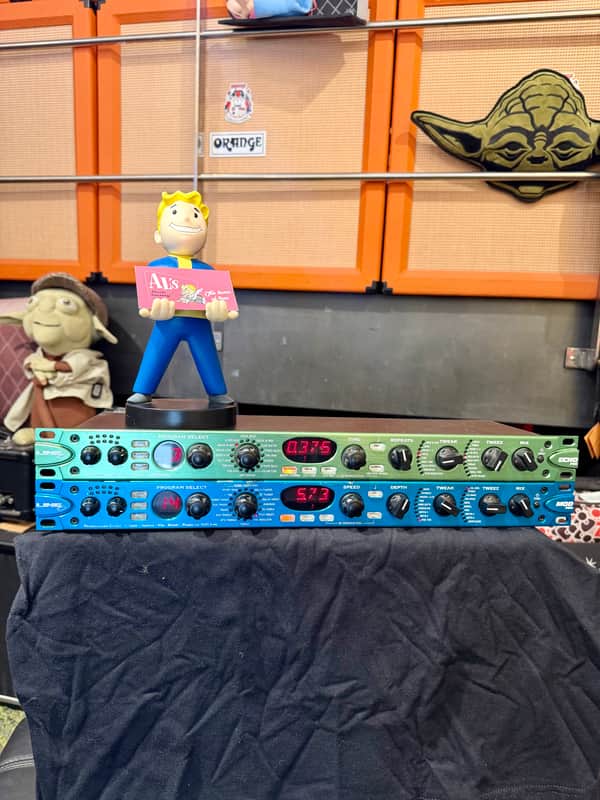 Line 6 MOD PRO  & ECHO STUDIO  DELAY / MODELER RACK  PACK Bild 1