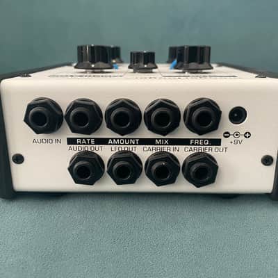 Moog MF-102 Moogerfooger Ring Modulator 2012 - White image 3