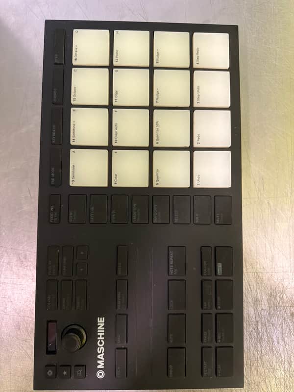 Native Instruments Maschine Mikro MKIII 2017 - Black Bild 1
