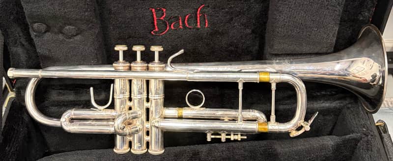 Bach Stradivarius Trumpet Model 37, Silver Finish image 1