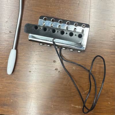 Fishman Powerbridge Piezo Strat Trem- Chrome image 2