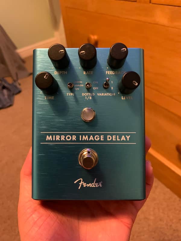 Fender Mirror Image Delay