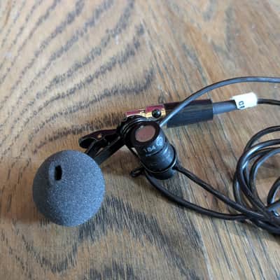 Shure UT Wireless lavalier microphone system, 774.400 MHz image 4
