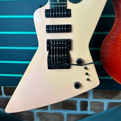 Immagine Gibson Explorer EXP 425 Panther Pink 1986 Electric Guitar - 5