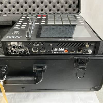 Akai MPC One Standalone MIDI Sequencer 2020s - Black image 8
