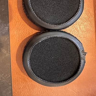 Shure SRH1540 Professional Closed Back Studio Headphones 2010s - Black image 4