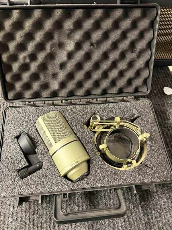 MXL 990 Condenser Microphone