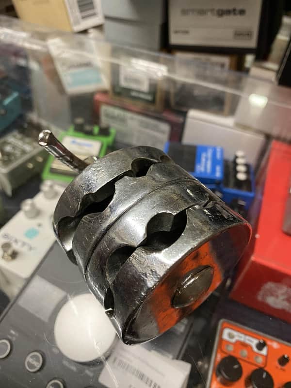 SUPER CLAMP for your Junk Drawer image 1