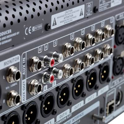 Behringer X32 Producer 40-Input, 25-Bus Rack-Mountable Digital Mikser image 10