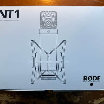RODE NT-1 KIT with Shockmount and Pop Filter 2010s - Black image 6