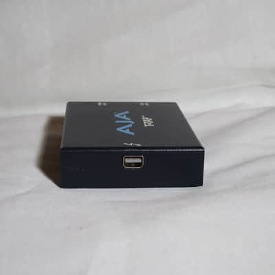 AJA T Tap - Powered SDI and HDMI Output image 4