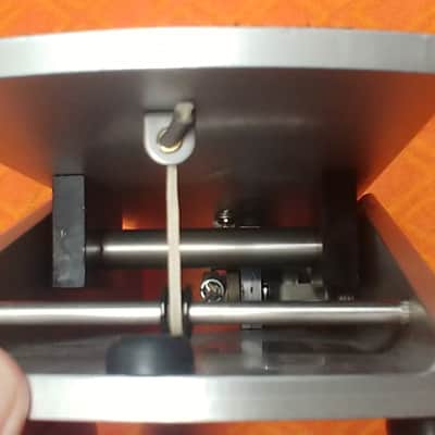 Ernie Ball Volume Pedal   -        - Upgraded with new potentiometer, string and spring image 4