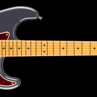 Fender American Professional Classic Stratocaster HSS - Faded Black image 2