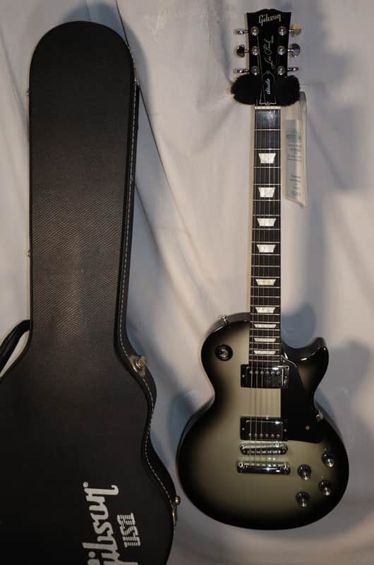 Gibson Les Paul Studio Silver Burst electric guitar with hard shell Gibson case used 2009 image 1