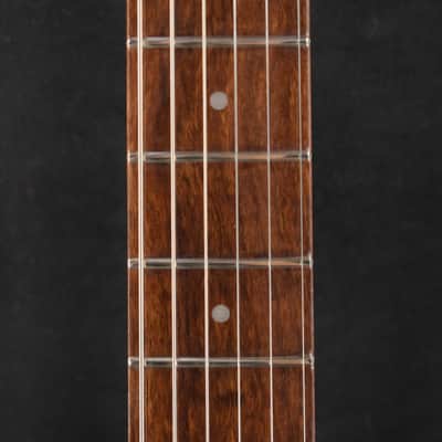 Rickenbacker 330 6-String Mapleglo image 4