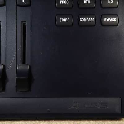 Alesis Wedge image 2