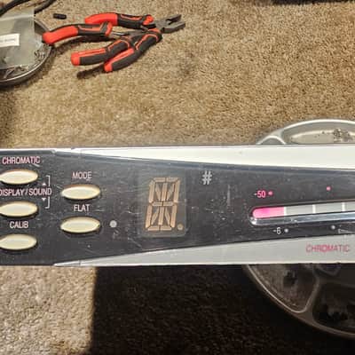 Immagine Korg DTR-2000 Rackmount Digital Tuner 2010s - Black - 3
