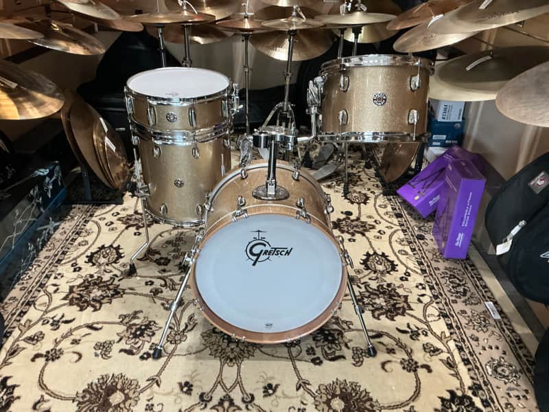 CT1-J484 Catalina Club Round Badge 8x12 / 14x14 / 14x18"/ 5x14" 4pc Drum Kit Sahara Sparkle image 1