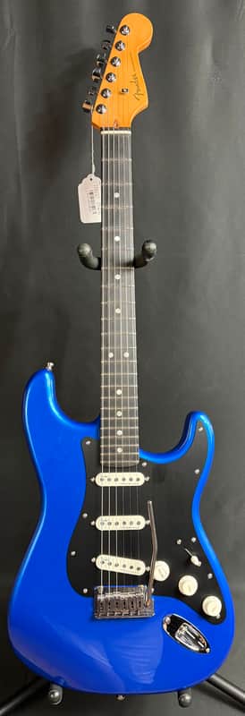 Fender American Ultra II Stratocaster Electric Guitar Noble Blue Finish w/ OHSC