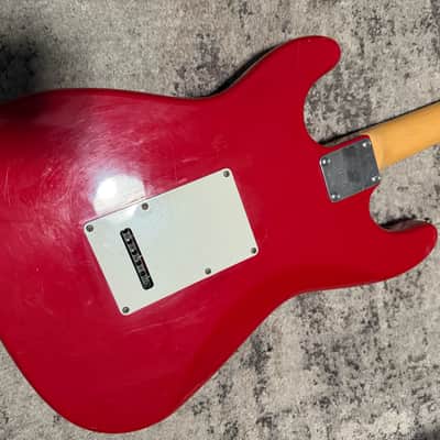 Squier Standard Stratocaster with Maple Fretboard 1996 - 2000 - Torino Red image 17