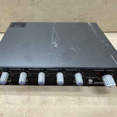 Samson Q5 Headphone Amplifier image 2