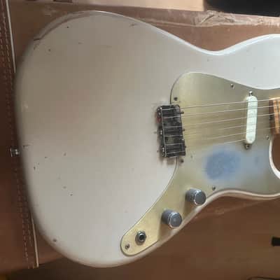 Fender Musicmaster with Maple Fretboard 1957 - Desert Sand image 4