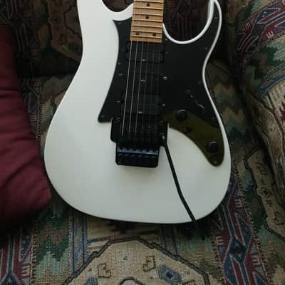 Ibanez RG350M + Gotoh GE1996T Trem upgrade + Brass block + Hardshell case. image 2