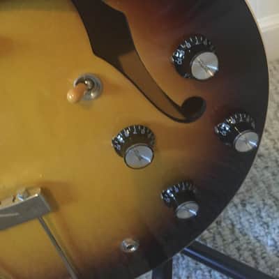 Gibson ES-330L 2010 Sunburst Custom Shop image 3