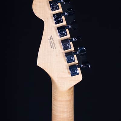 Fender Standard Stratocaster, Laurel FB, 3-Color Sunburst image 10