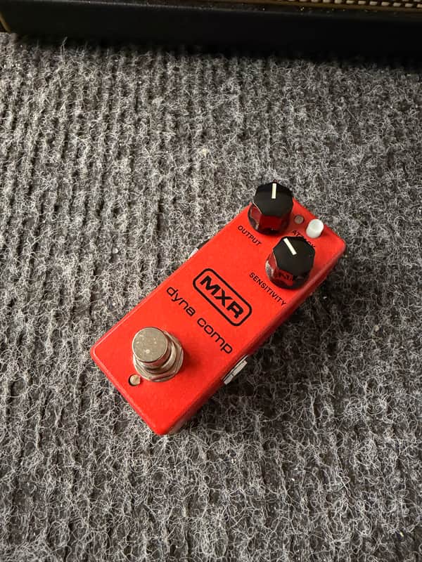 MXR M-291 Dyna Comp Mini 2016 - Present - Red image 1