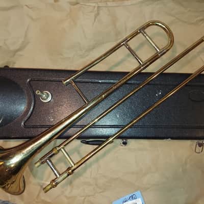 Reynolds Medalist Trombone, USA, Brass, with case and mouthpiece image 8