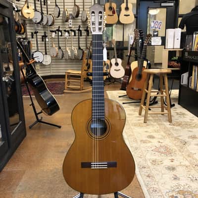 Yamaha CG162C Solid Cedar Classical Guitar image 4