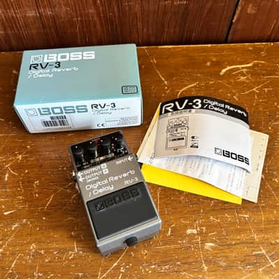 Boss RV-3 RV 3 Digital Reverb/Delay Guitar Effect Pedal w/ box image 1