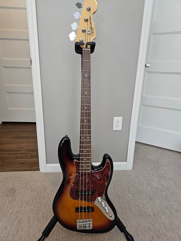 Squier Vintage Modified Jazz Bass | Reverb